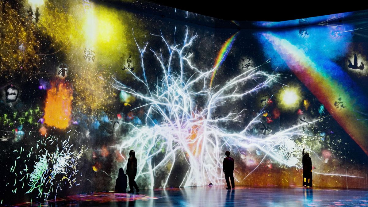 What a Loving, and Beautiful World | teamLab