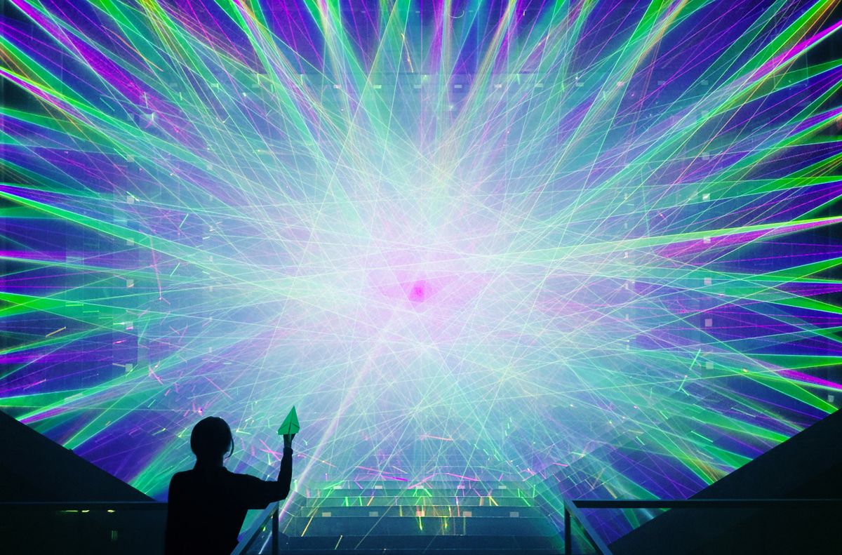 Time Crystal | teamLab