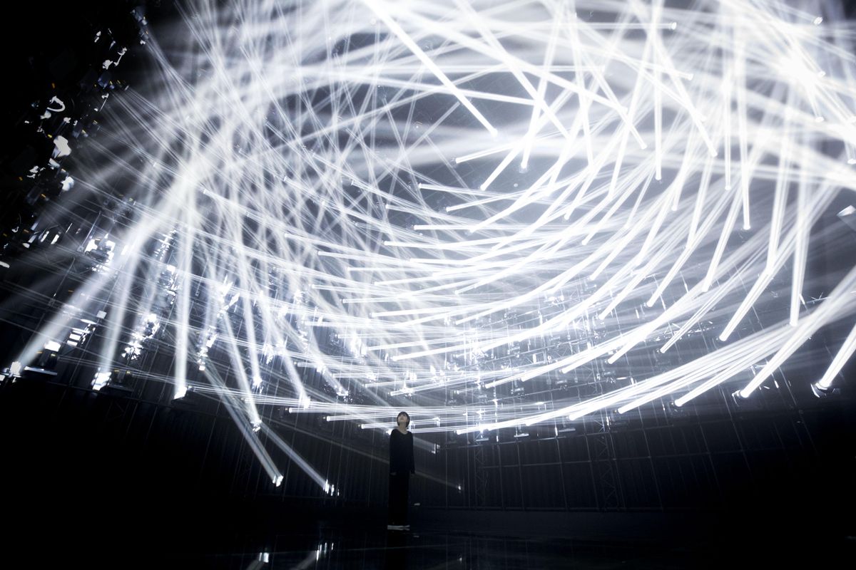 光之漩涡II / Light Vortex II | teamLab