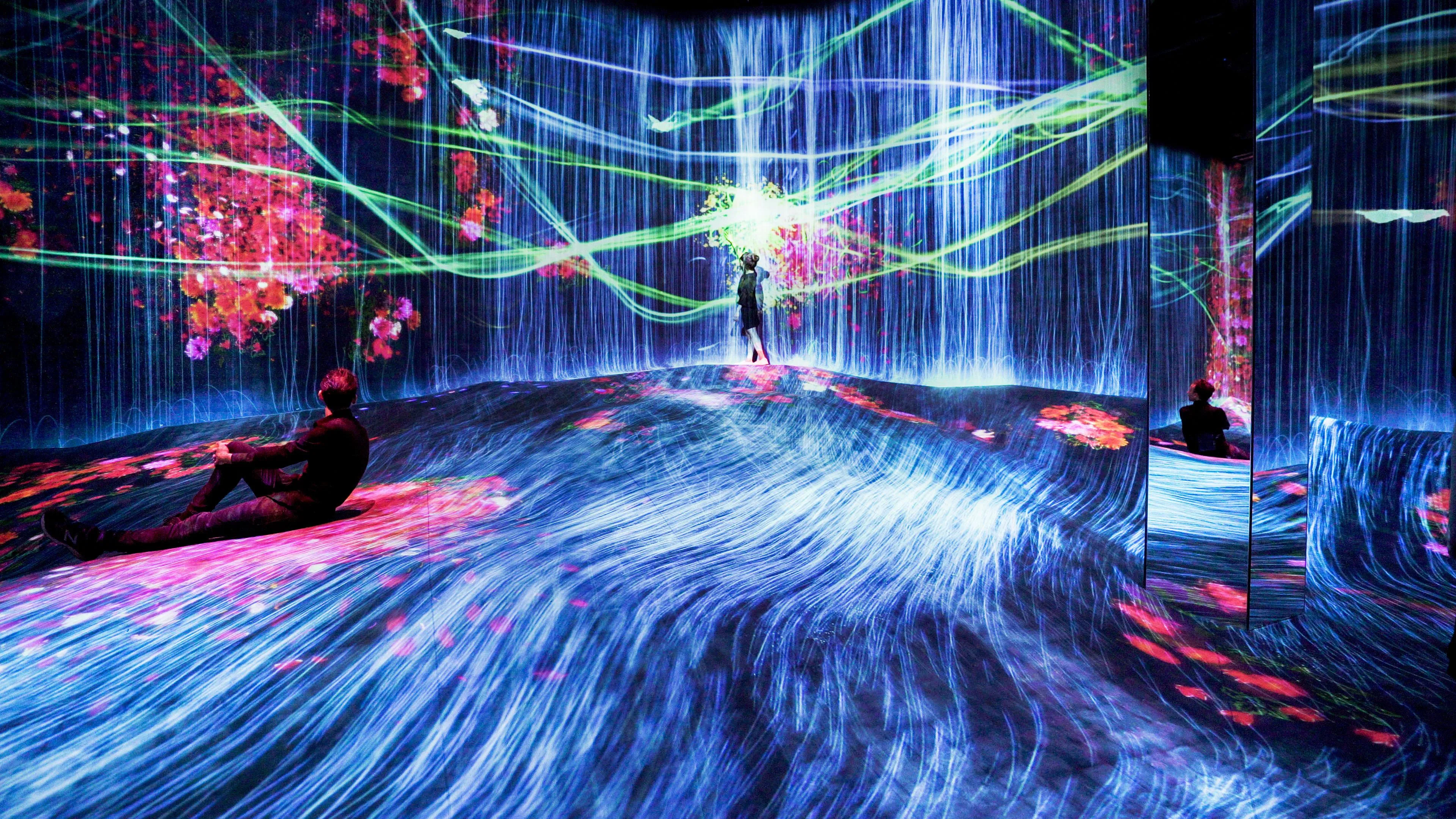 在人們聚集的岩丘上，注入水粒子的世界 / Universe of Water Particles on a Rock Hill where ...