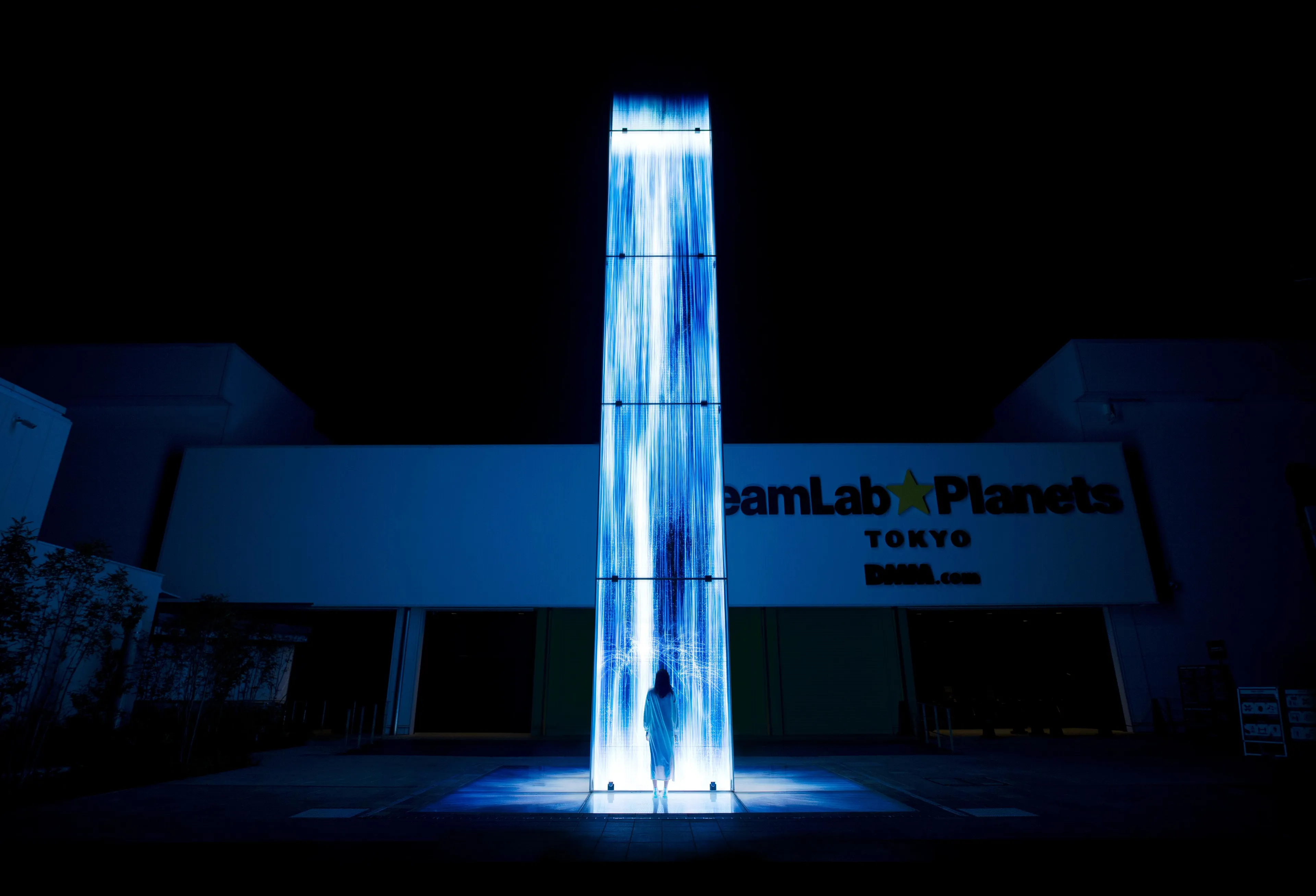 从天而降的水粒子世界 / Universe of Water Particles Falling from the Sky | teamLab