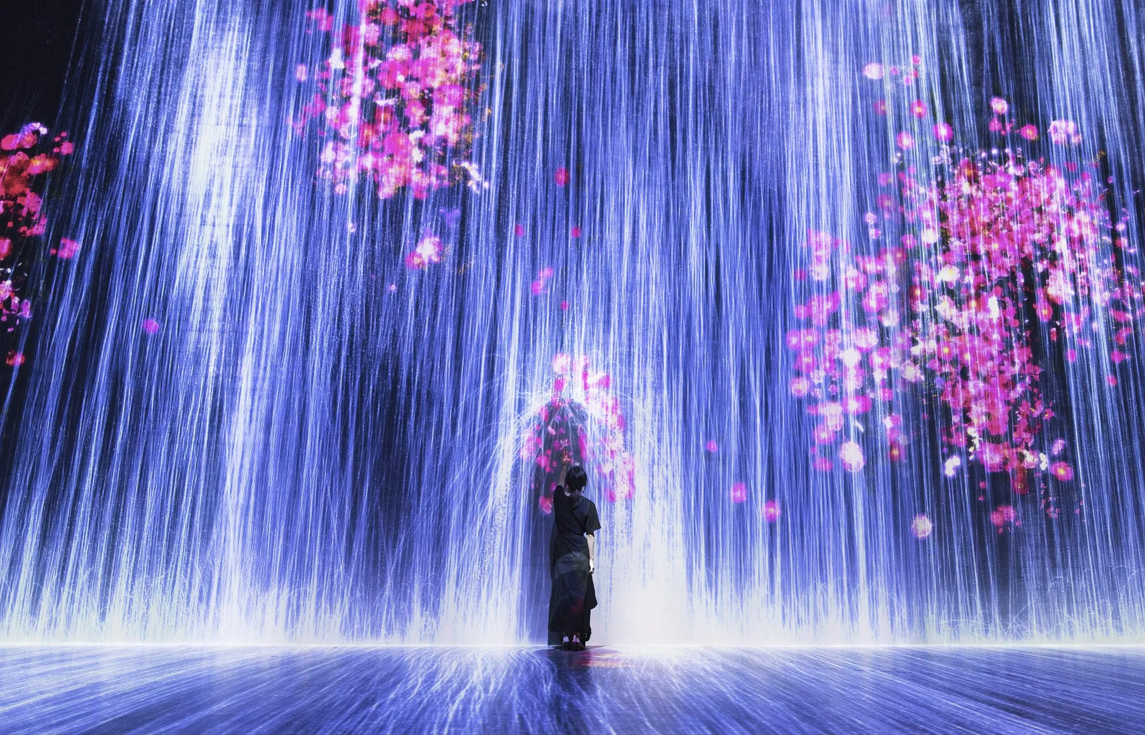 水粒子世界, 超越边界 / Universe of Water Particles, Transcending Boundaries ...