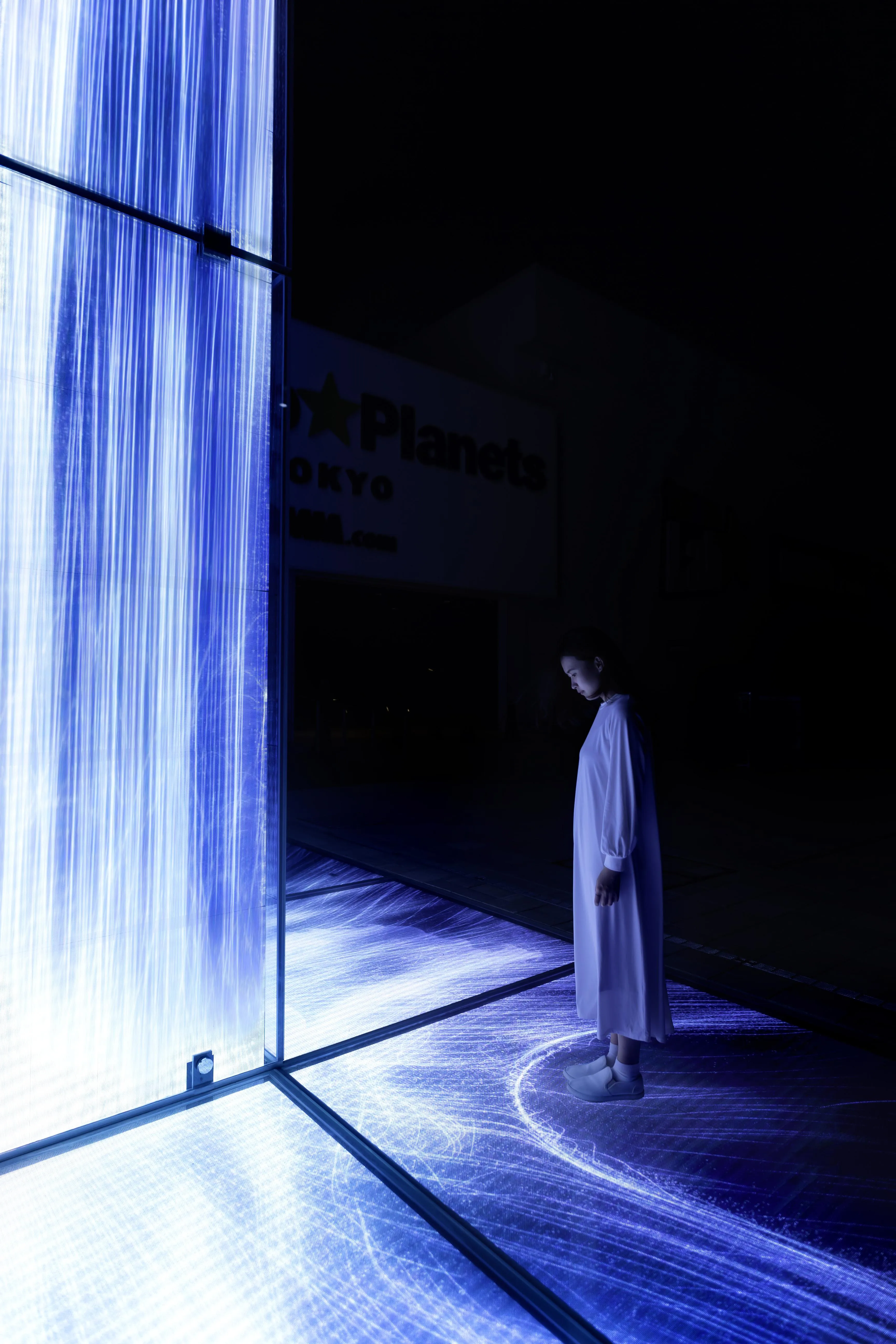 从天而降的水粒子世界 / Universe of Water Particles Falling from the Sky | teamLab