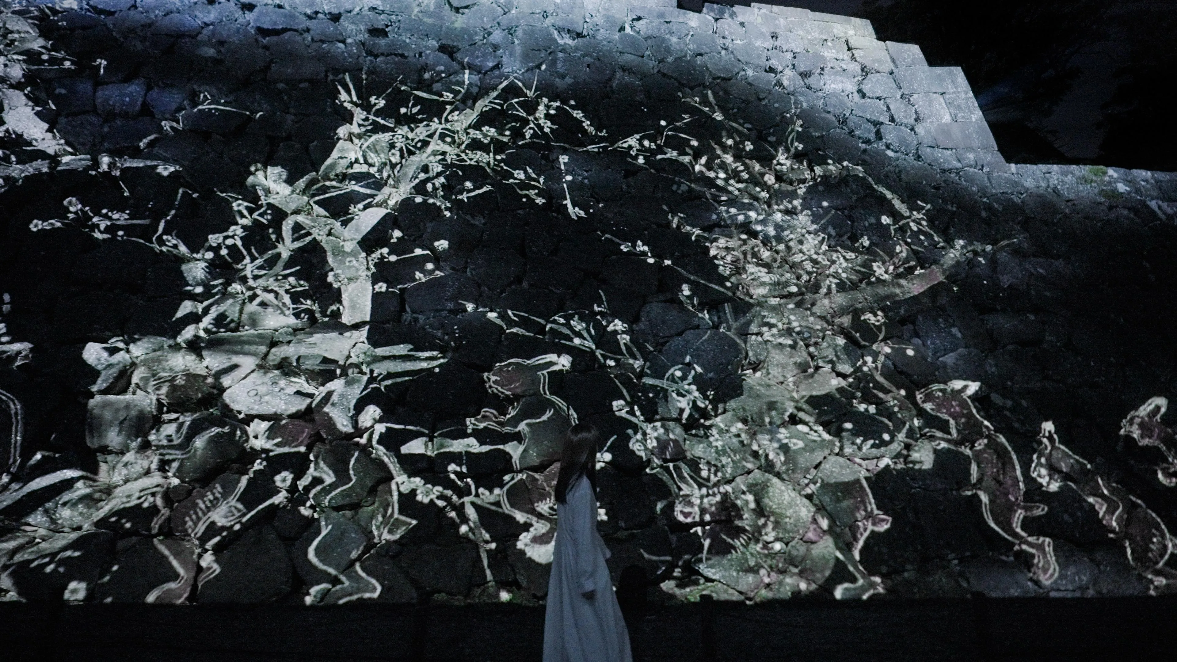 teamLab: Digitized Kanazawa Castle | teamLab