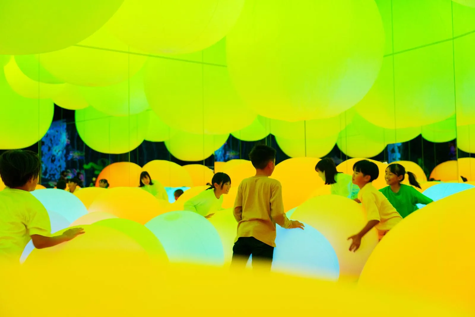 光球管弦乐团 / Light Ball Orchestra | teamLab 未来的游乐园