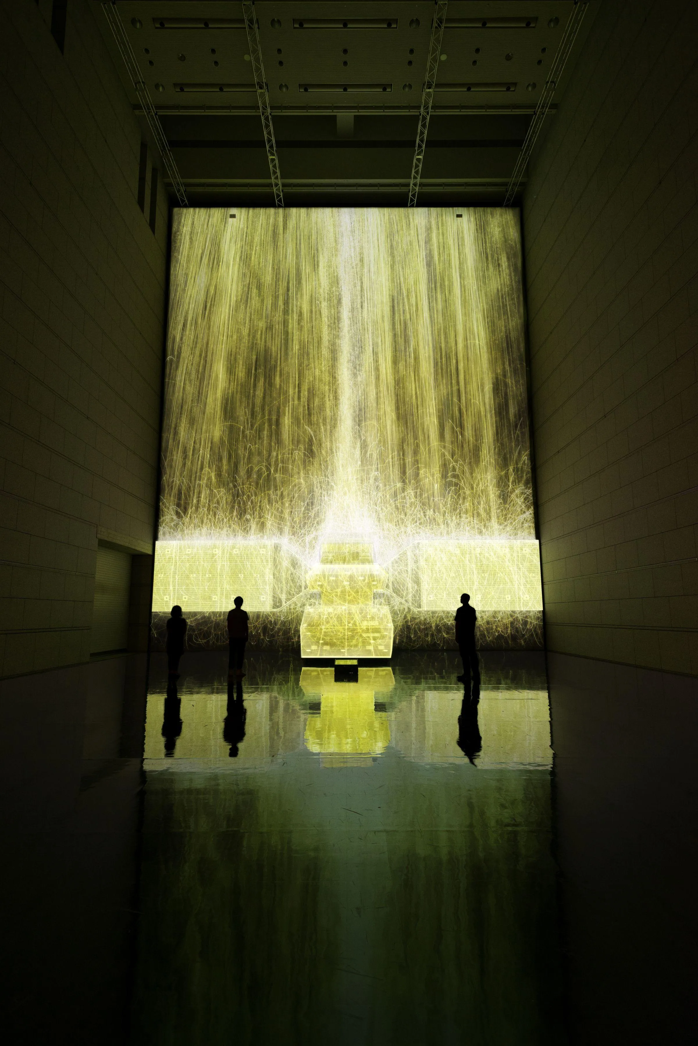 Universe of Water Particles on the Living Wall - Gold | teamLab