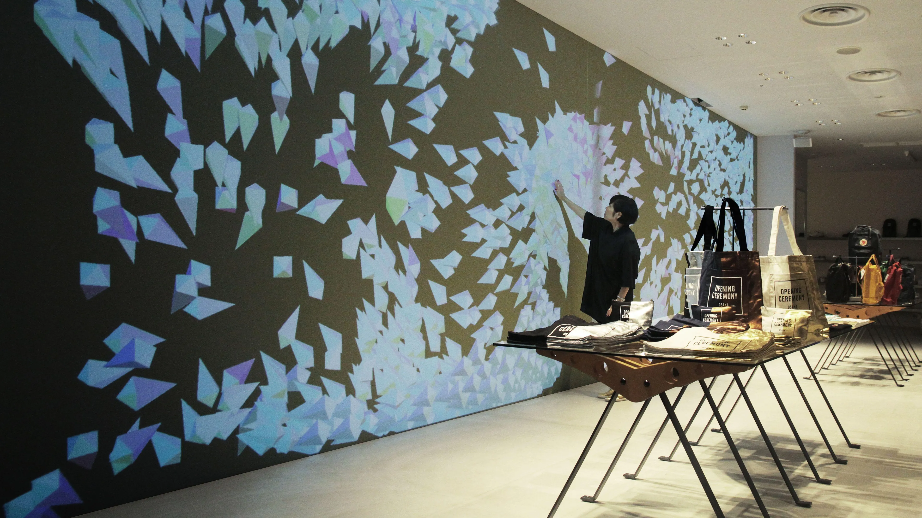 Sketch Wall | teamLab