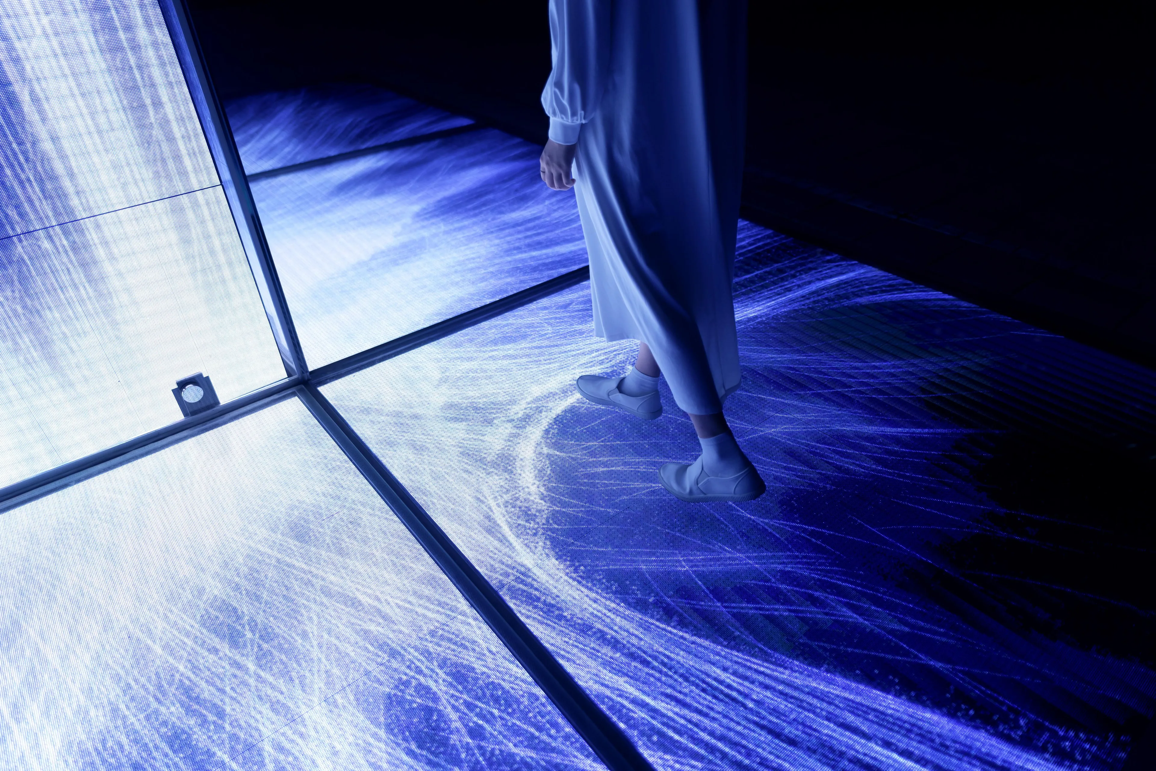 从天而降的水粒子世界 / Universe of Water Particles Falling from the Sky | teamLab