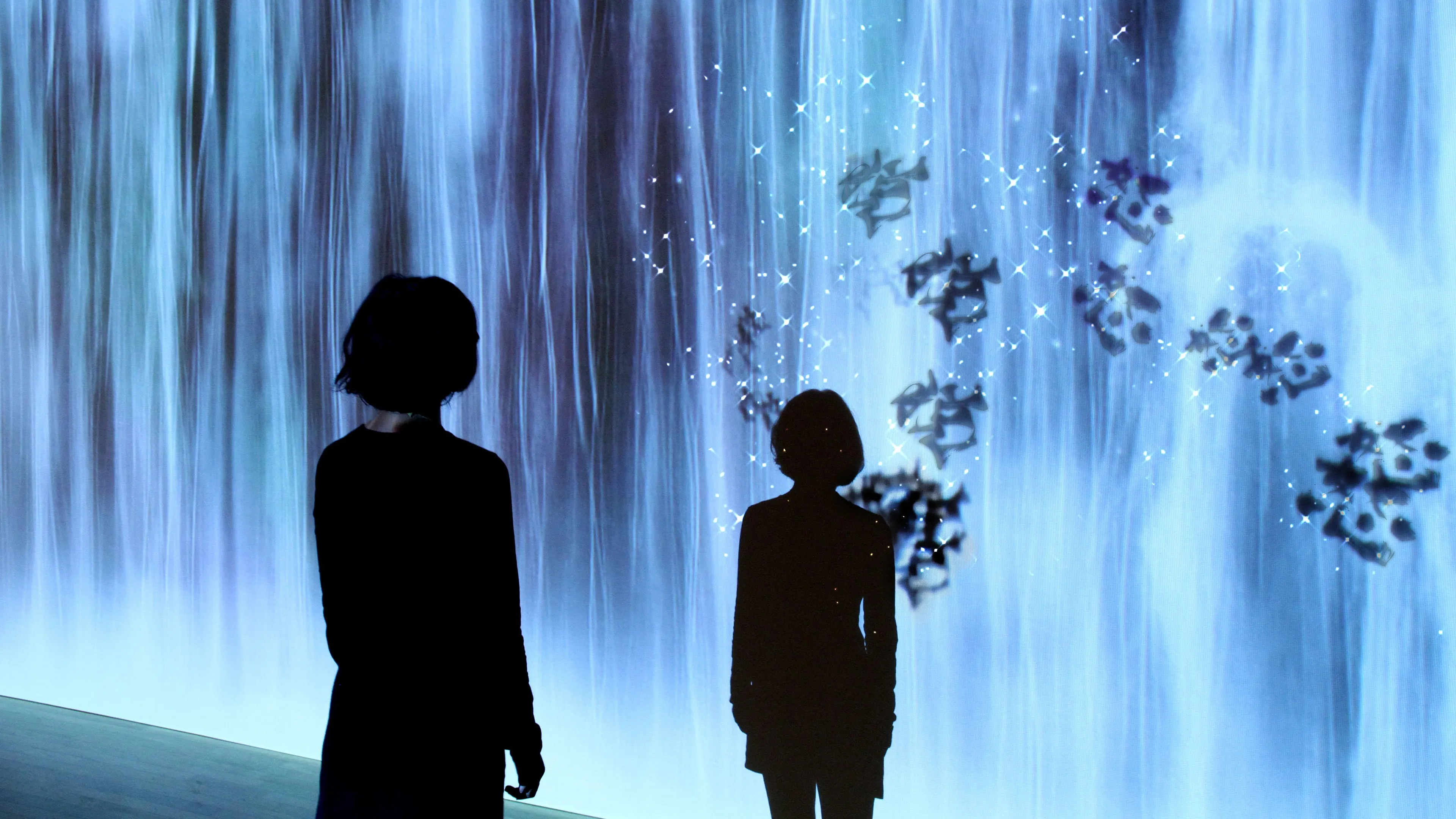 Spirit Waterfall | teamLab