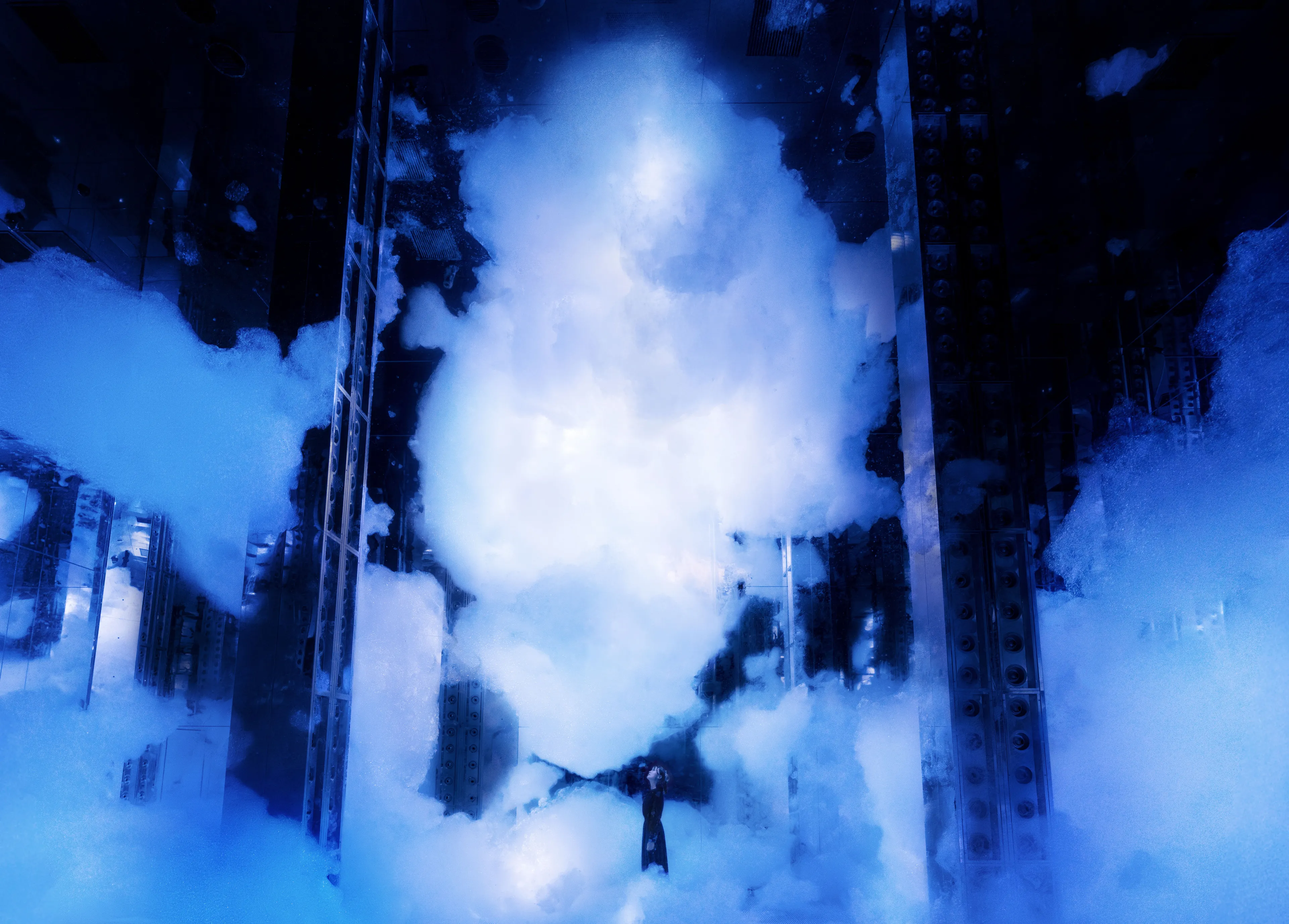 Massless Amorphous Sculpture | teamLab