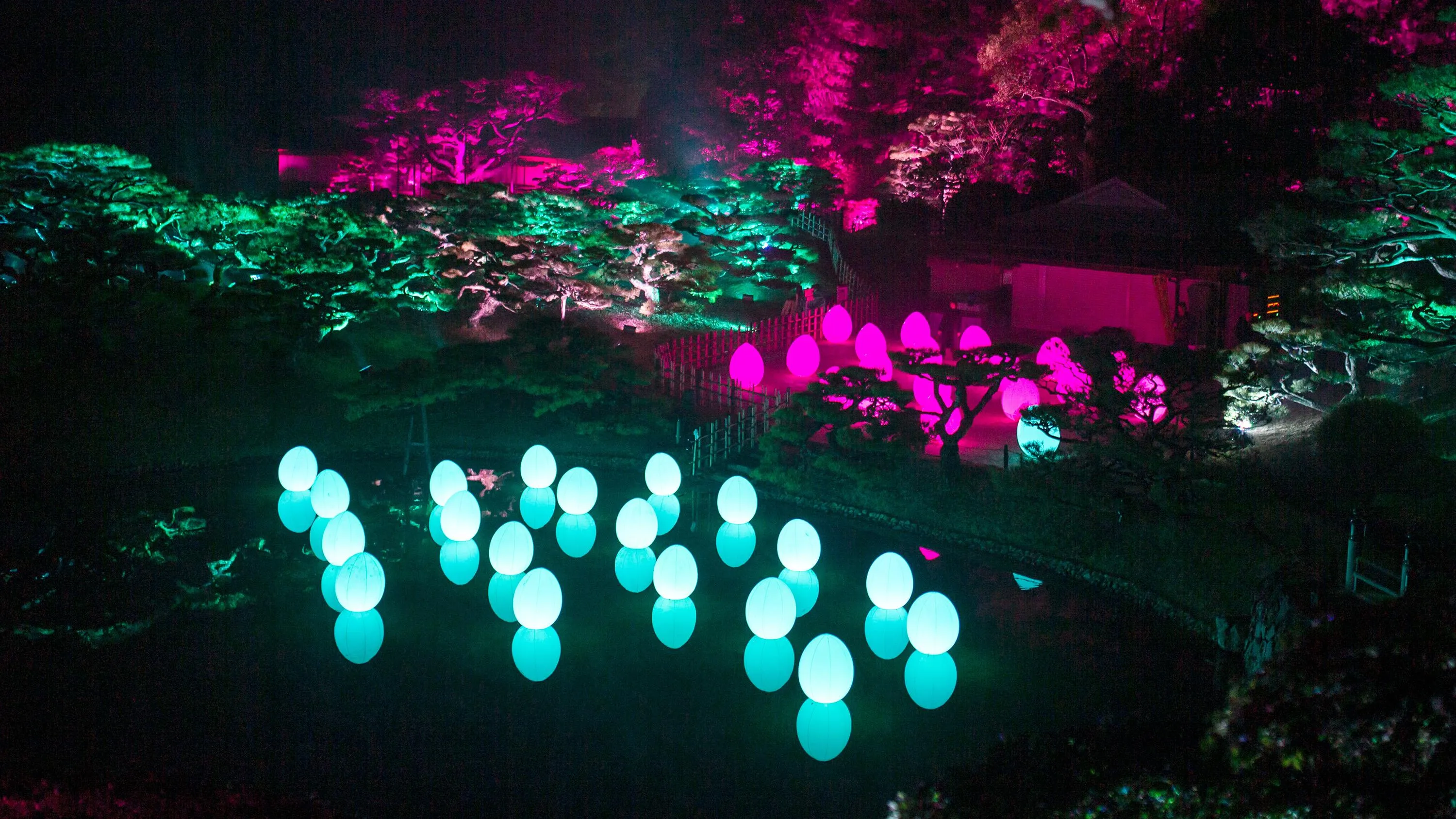Autonomous Resonating Life on the Water | teamLab