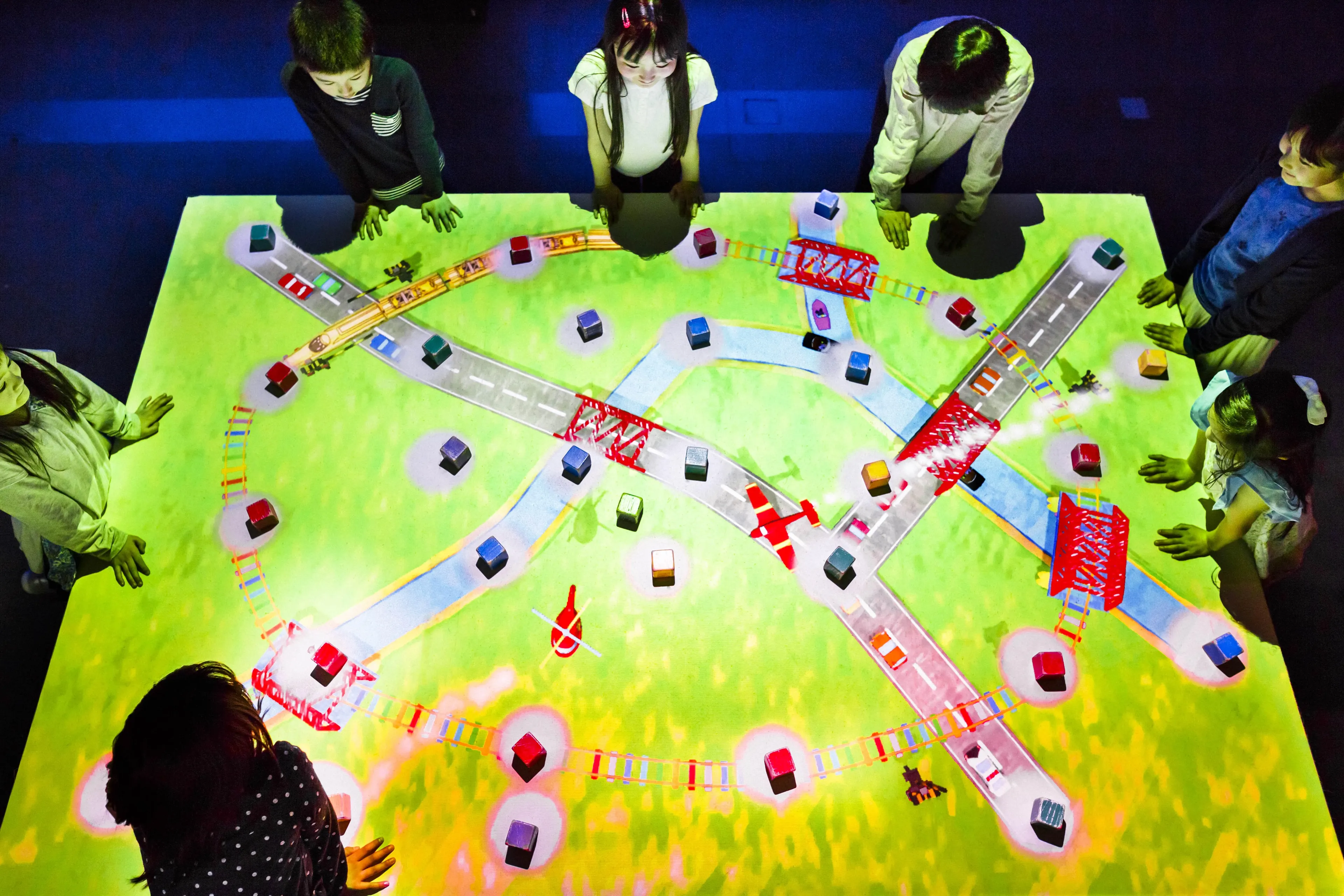 Connecting! Train Block | teamLab Learn and Play! Future Park