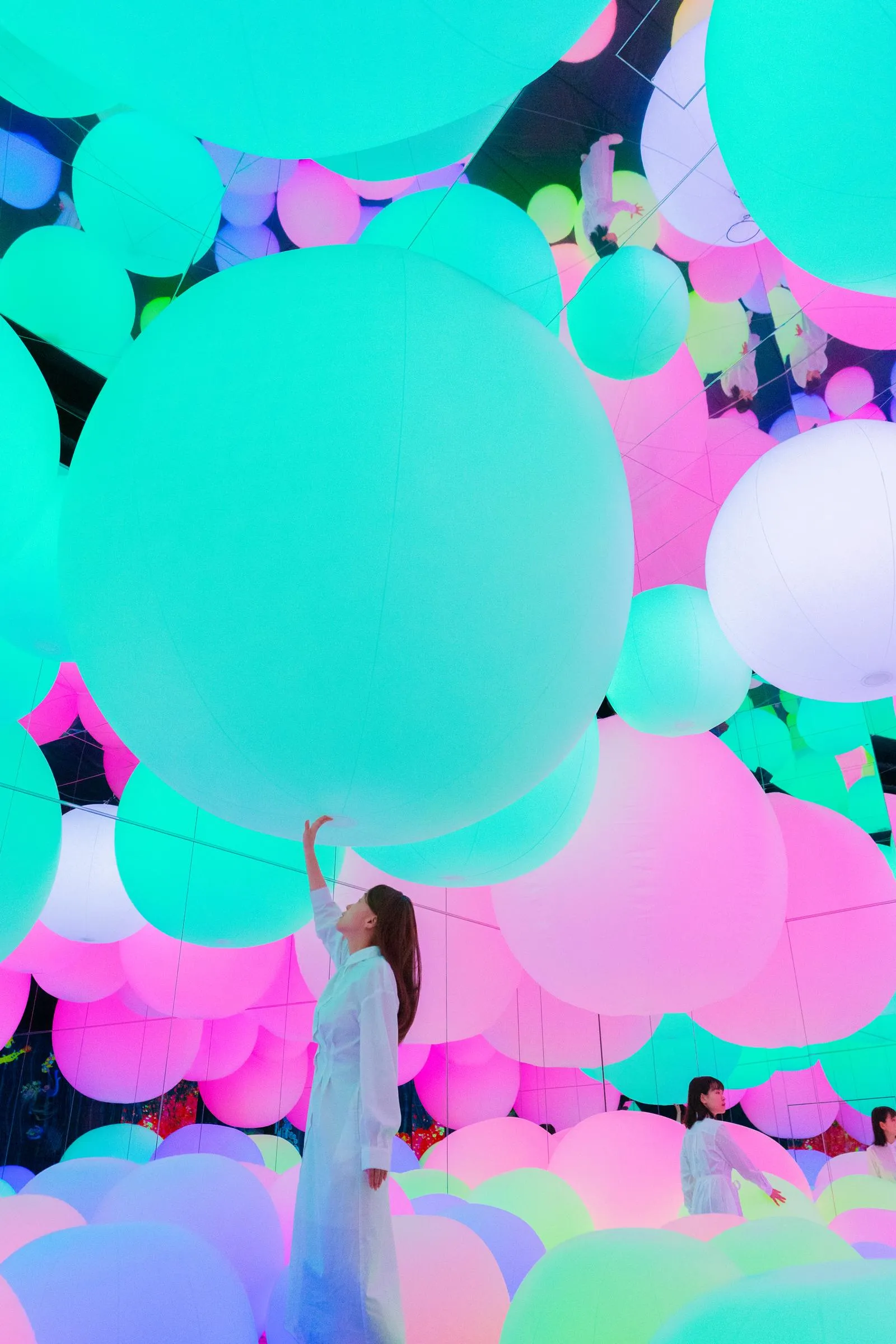 光球管弦乐团 / Light Ball Orchestra | teamLab 未来的游乐园